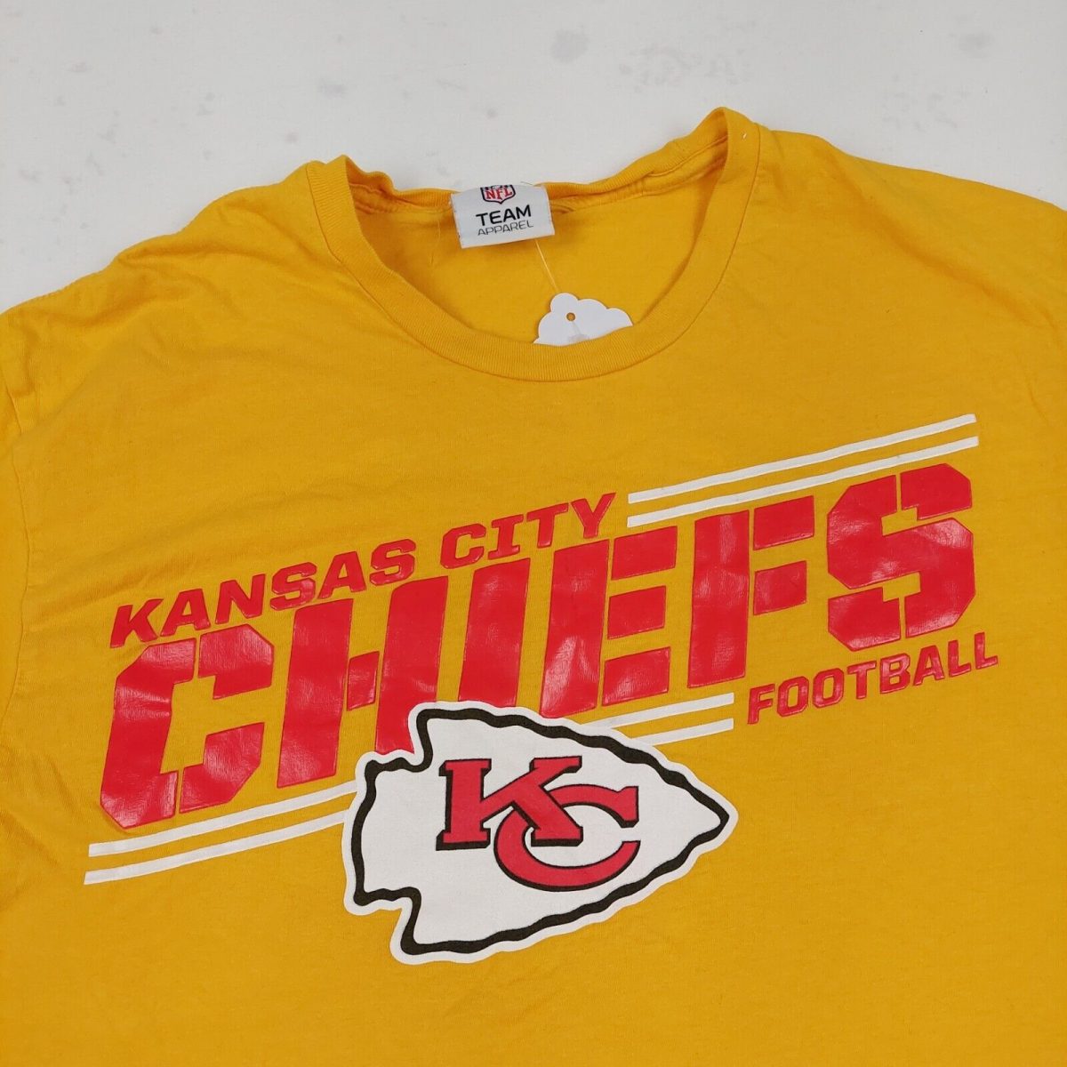 NFL Team Apparel Yellow Chiefs Kansas City Short Sleeve T-Shirt Men's Size L