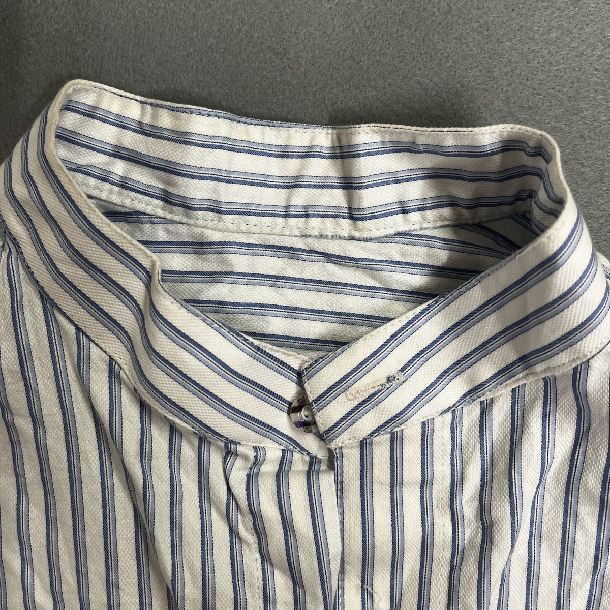 Untitled Blue and White striped T-shirt Short Sleeved Mens Size L - Image 5